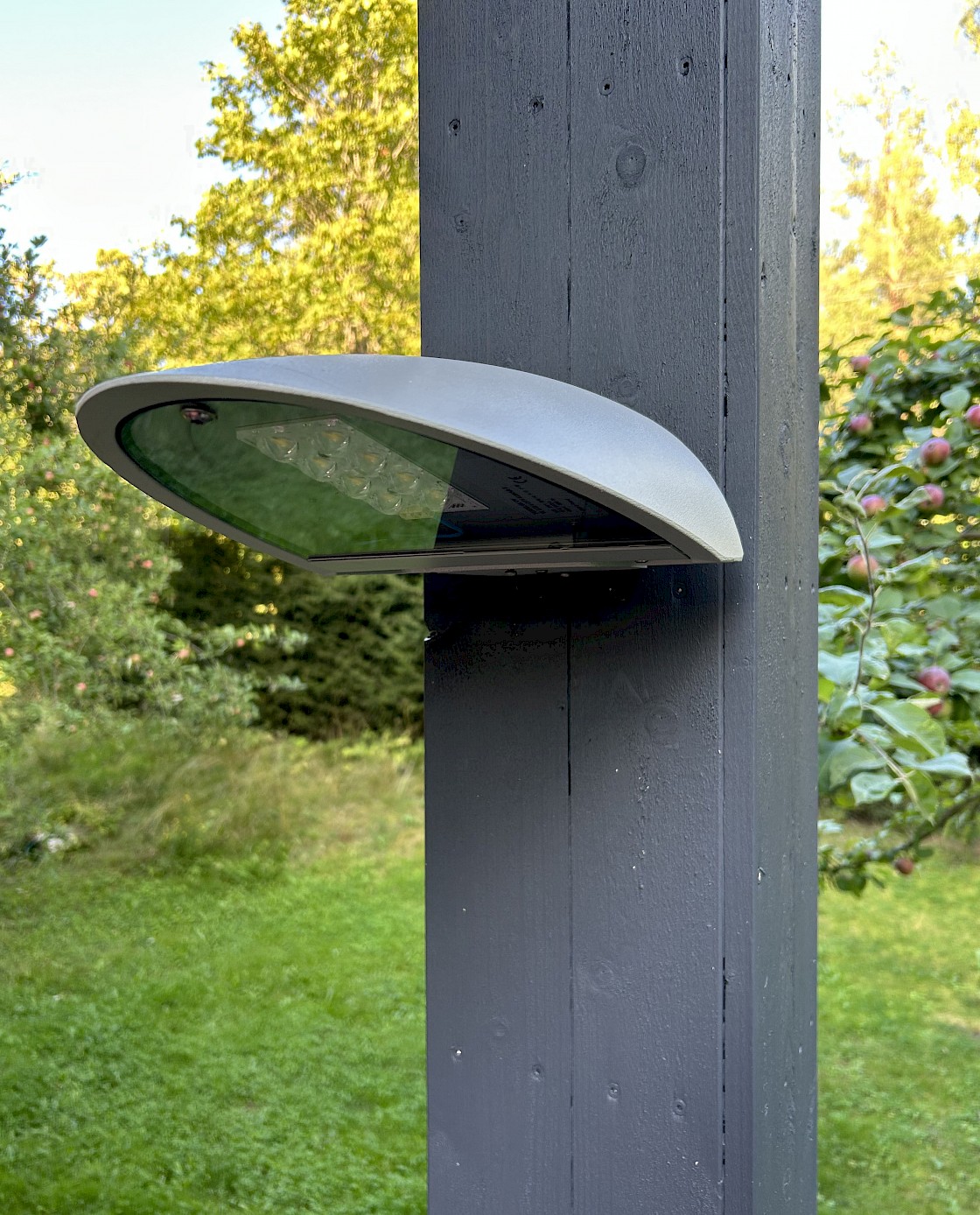 Kuikka City Wall Light